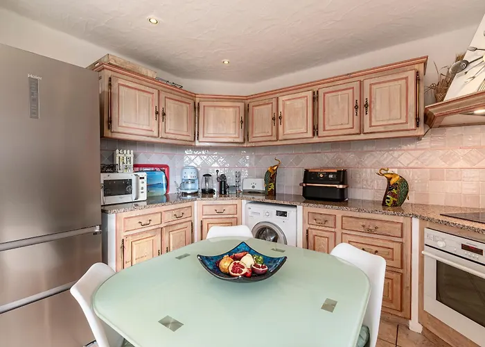 De Standing Piscine- Vue Panoramique Vila